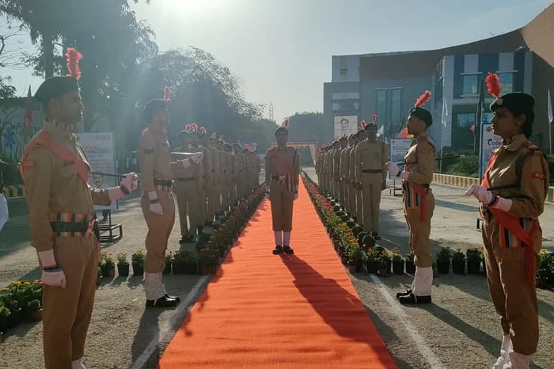 Senior Wing & Senior Division Cadets