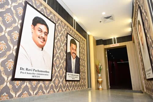 Vendhar Knowledge Centre - Research Workstation Area