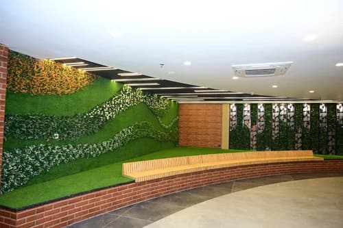 Vendhar Knowledge Centre - Engineering Computing Bay