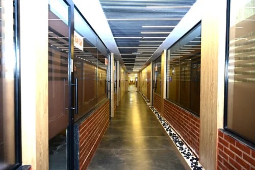 Vendhar Knowledge Centre - Modern Computing Floor