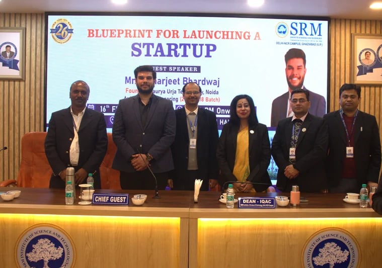 Alumni Talk on "Blueprint for Launching a Startup" — Photo 1 of 7