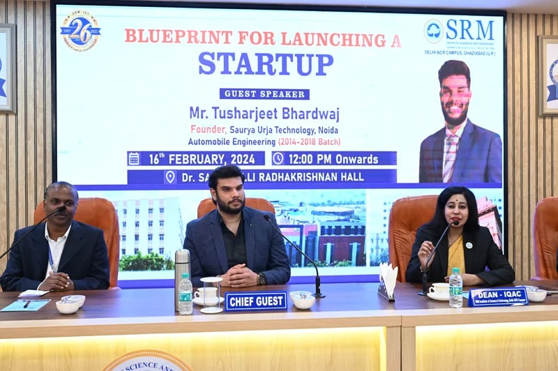 Alumni Talk on "Blueprint for Launching a Startup" — Photo 5 of 7