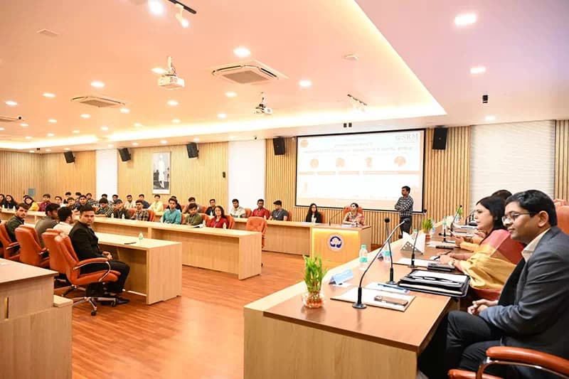 Empowering MSMEs: Navigating the Future of Business in a Digital World - Photo 2