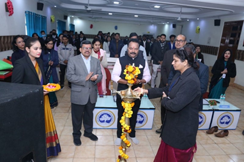 MoU Signing- Glimpses of MoU signing between SRM — Photo 4 of 4