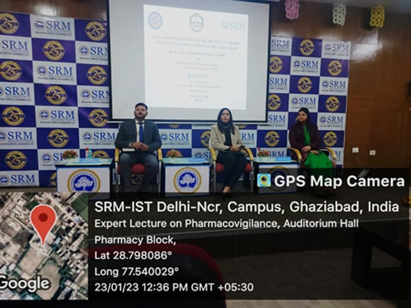 Introduction to Pharmacovigilance : The Post-Marketing Life of a Drug. — Photo 1 of 7