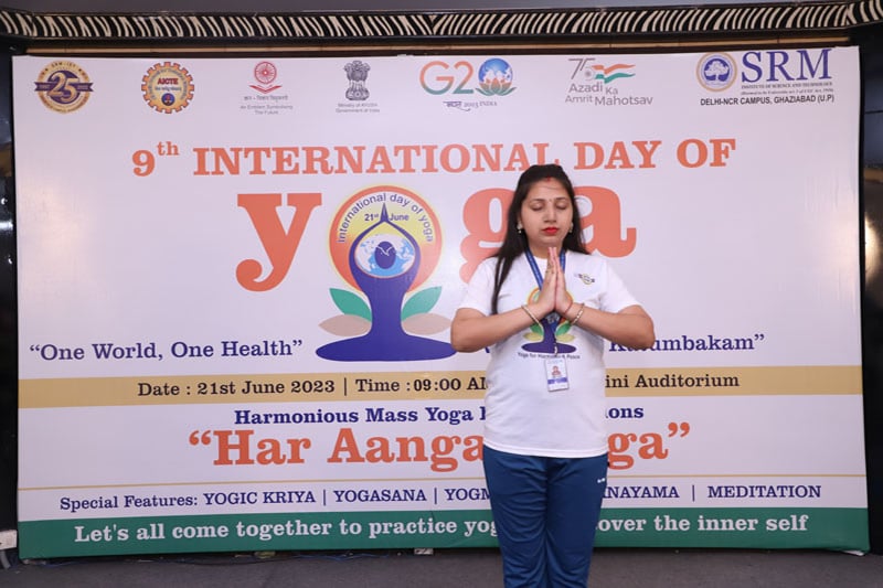 9th International Yoga Day — Photo 6 of 7