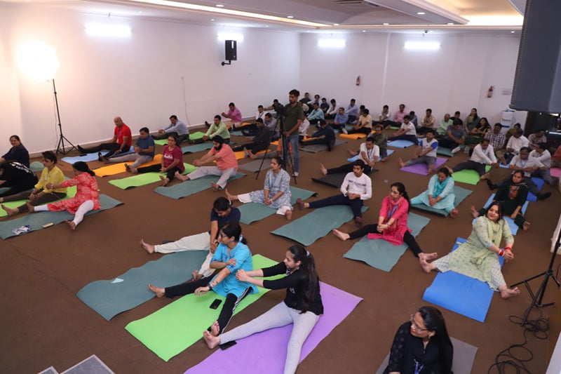 9th International Yoga Day — Photo 5 of 7