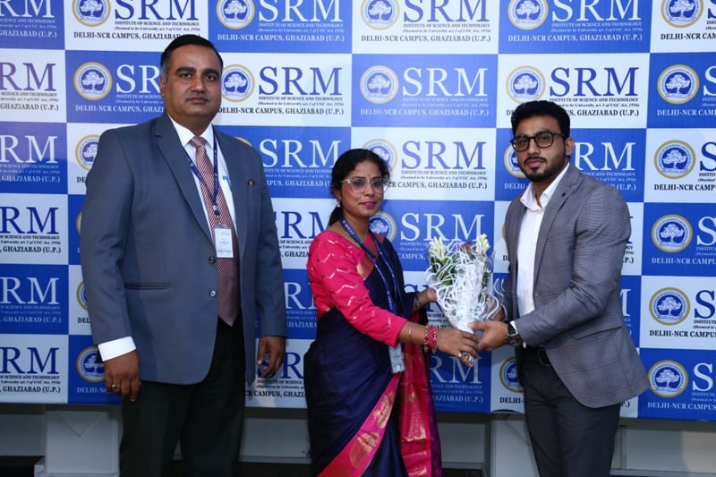 Mixology and Flair Bartending was organized at SRM IST Delhi NCR Campus Ghaziabad on 23-09-2022 — Photo 1 of 11