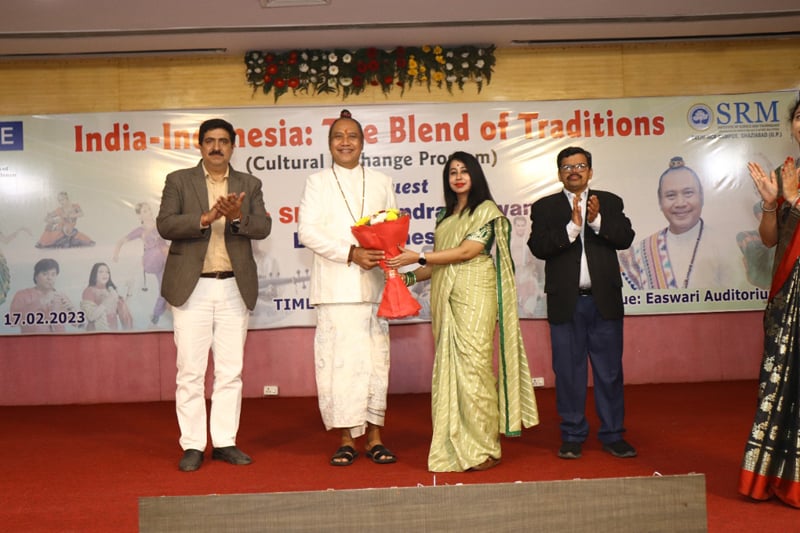 Cultural Exchange Program- India-Indonesia: The Blend of Traditions held on 17 February 2023 at SRM IST Delhi NCR Campus Ghaziabad. — Photo 5 of 16