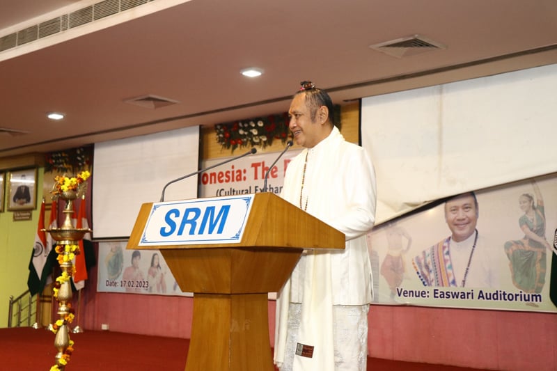Cultural Exchange Program- India-Indonesia: The Blend of Traditions held on 17 February 2023 at SRM IST Delhi NCR Campus Ghaziabad. — Photo 6 of 16