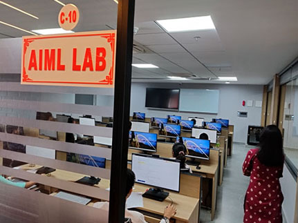 Laboratory Space 4