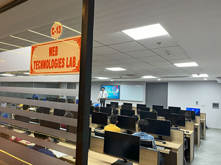 Laboratory Space 10