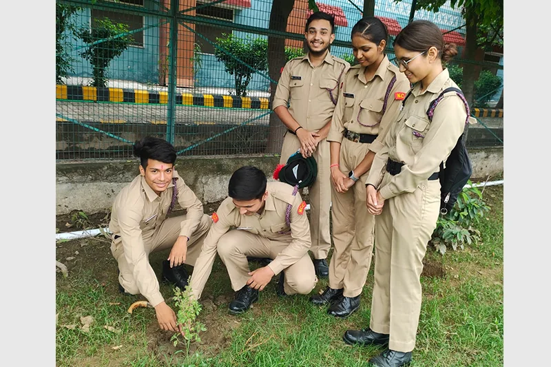 Camp Briefing with Officers