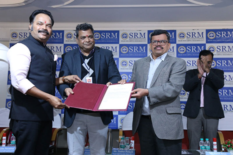 MoU Signing- Glimpses of MoU signing between SRM — Photo 2 of 5