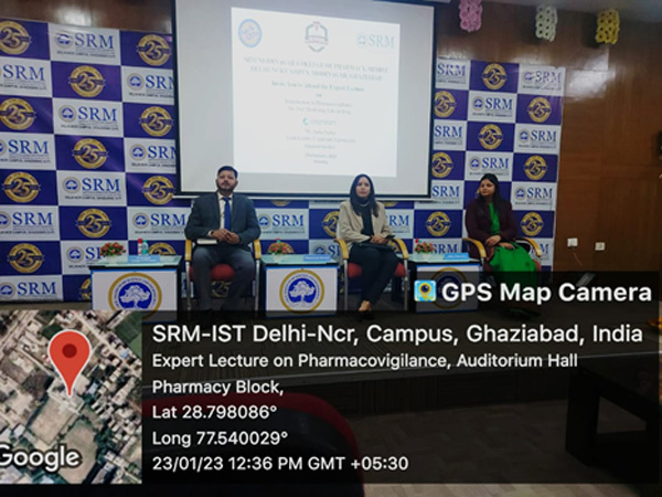 Introduction to Pharmacovigilance : The Post-Marketing Life of a Drug. — Photo 1 of 7